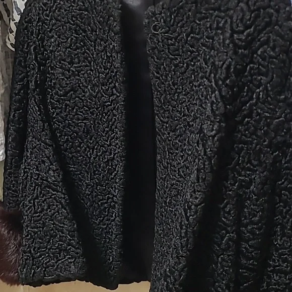 Vintage Mink Fur Trimmed with Mink Cuffs Black Curly Lamb coat Small. - Picture 3 of 8